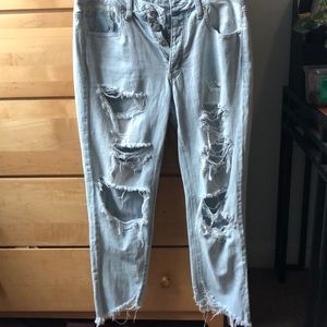American Eagle Tomgirl jeans.